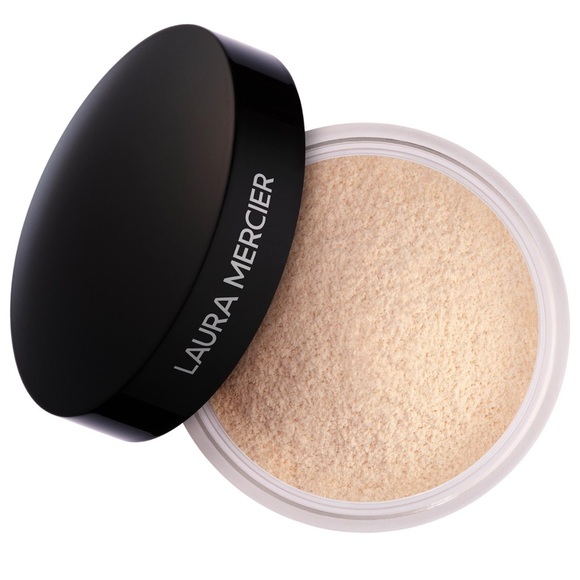 Laura Mercier Translucent Setting Powder in Black Box - Picture 3 of 3